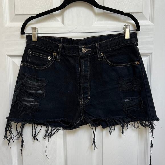 Levi's Black Denim High Waisted Cut Off Jean Shorts - Picture 1 of 9